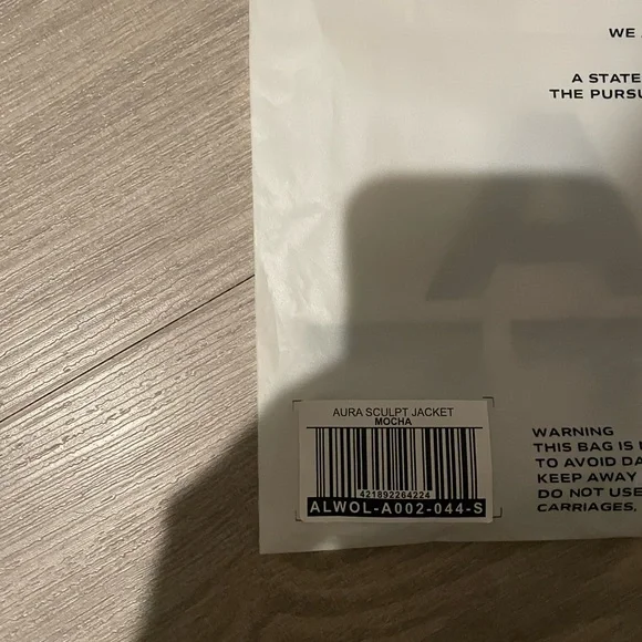 Alphalete aura sculpt jacket mocha - Picture 5 of 7